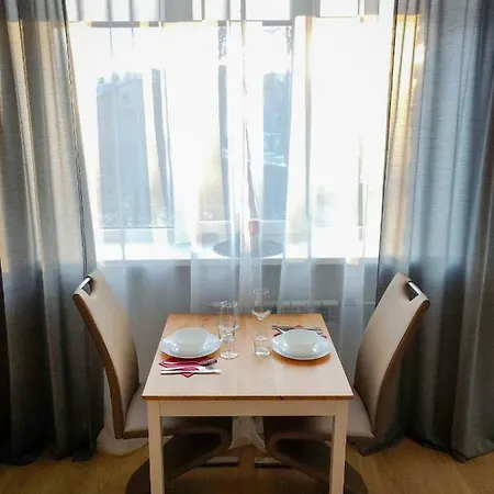 Modern And Fully Equipped Apartment *