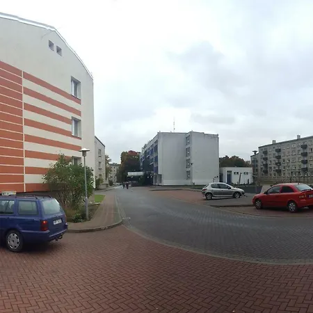 Modern And Fully Equipped Lägenhet
