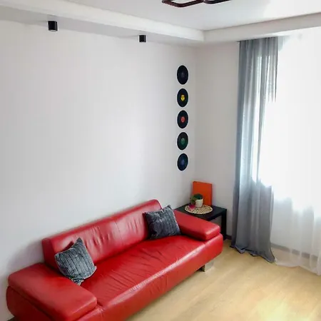 Apartment Modern And Fully Equipped